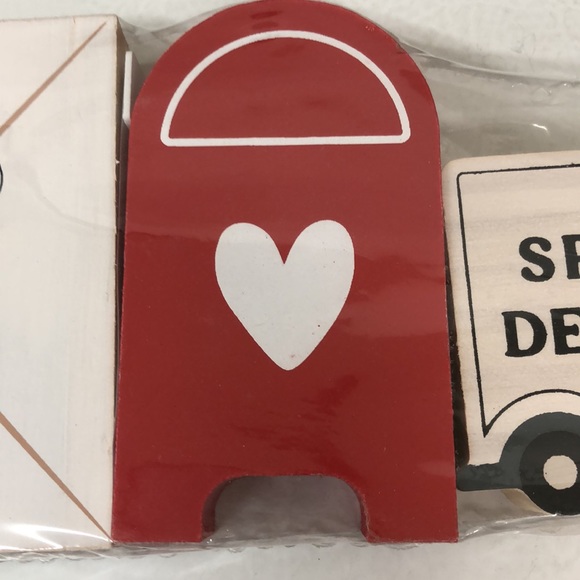 Target BP 2023 Valentines Day Envelope, Mailbox and Truck Sign - Picture 8 of 12